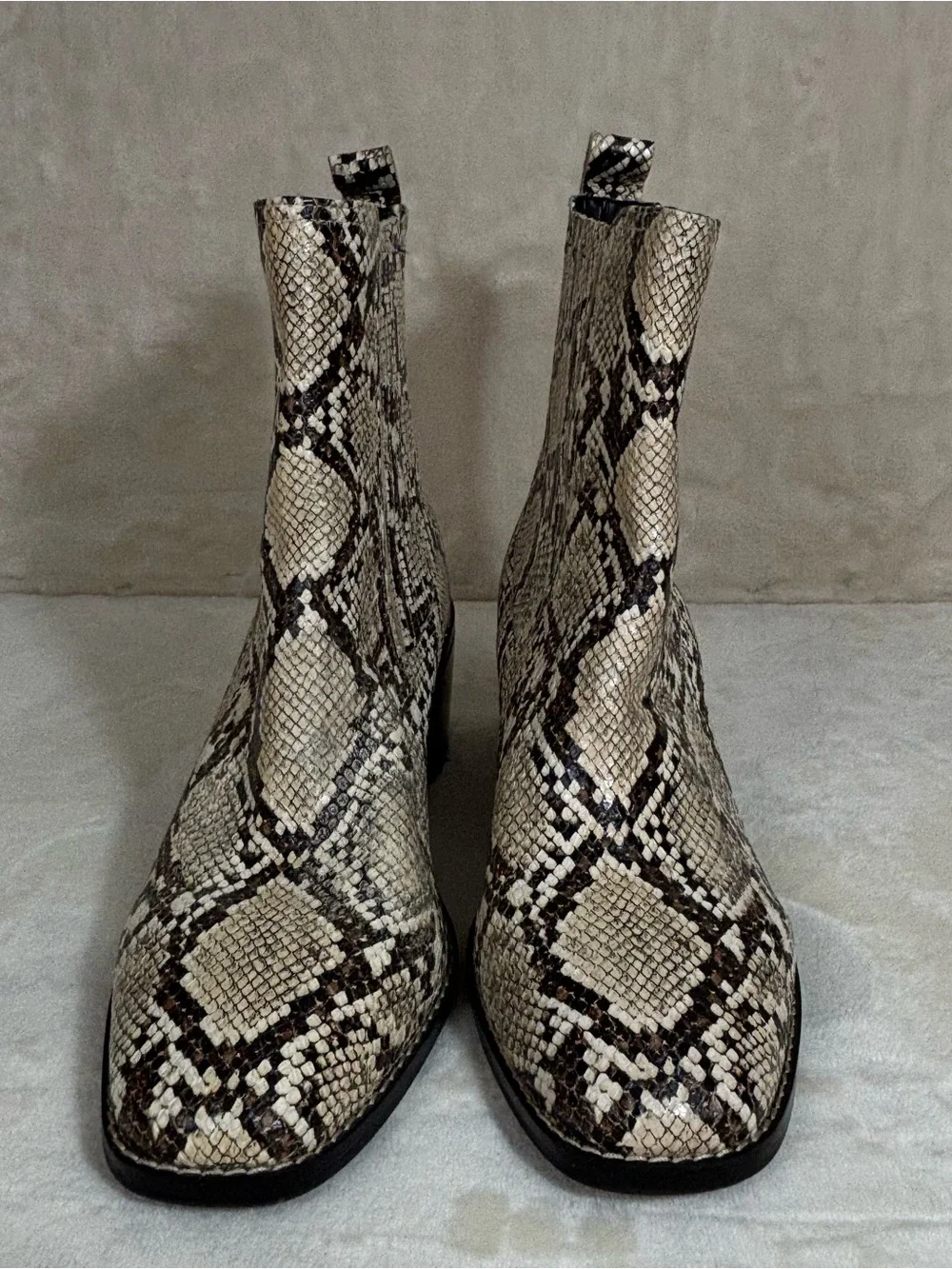 Nordstrom Women’s Nohazina Snakeskin Leather Pull On  Ankle Boot Booties Size 10